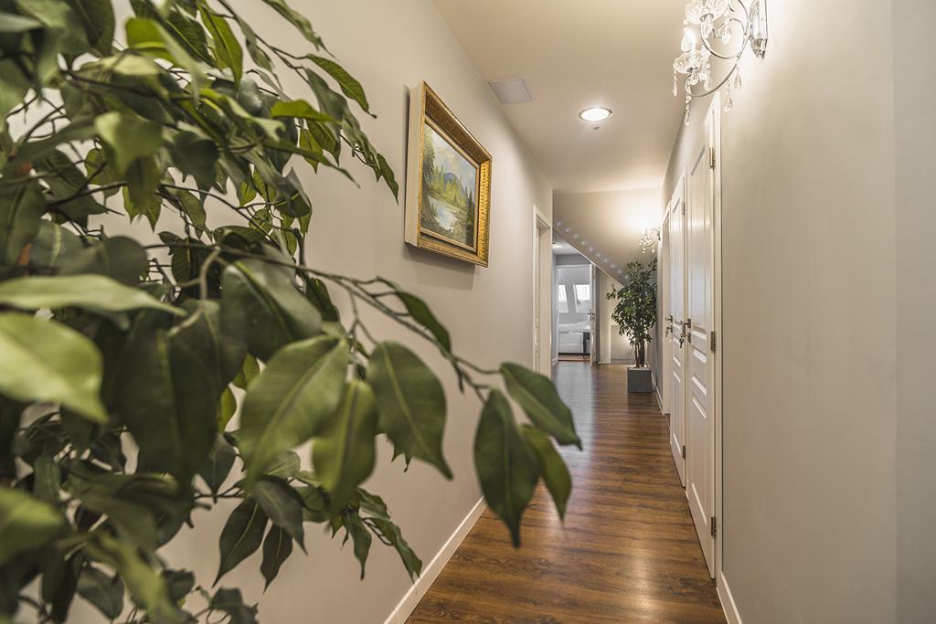 Centercity Apartments Пряшів Екстер'єр фото